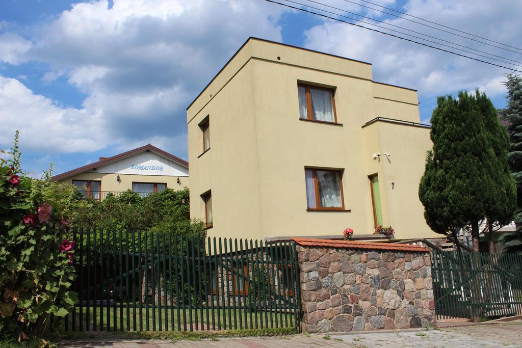 Dw Komandor Apartment Wladyslawowo Exterior photo